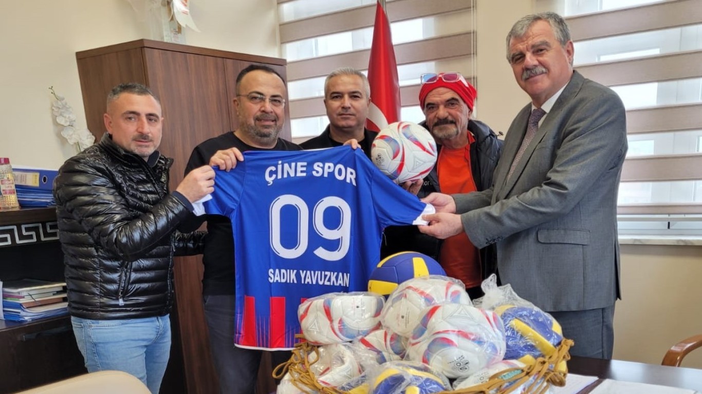 ÇİNE SPOR YÖNETİMİNDEN MİLLİ EĞİTİM MÜDÜRÜ YAVUZKAN’A ZİYARET